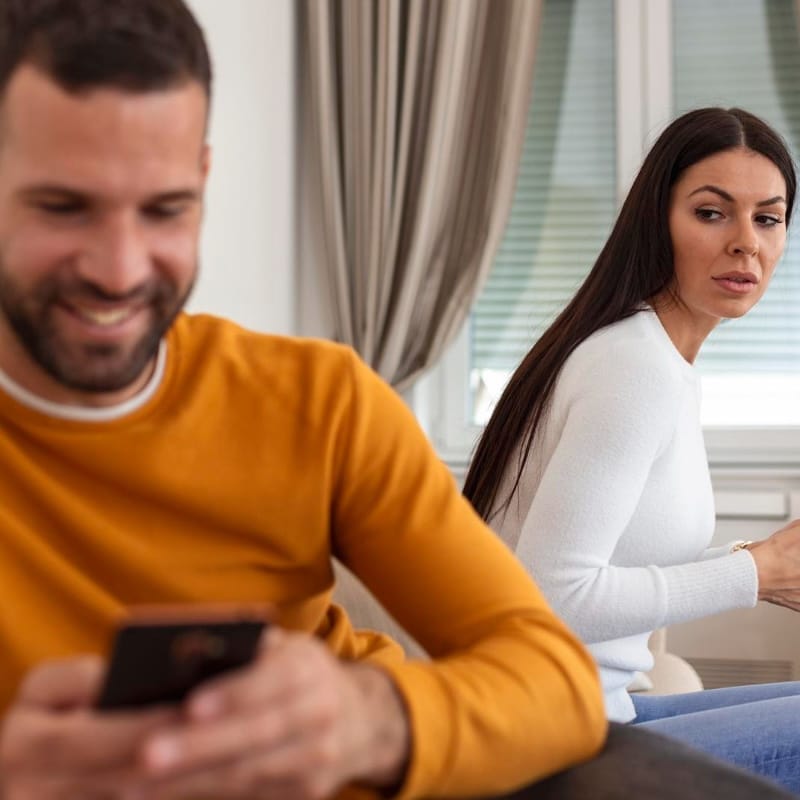 Ruptura de Pareja por Infidelidad: Cómo gestionar el duelo y reconstruir tu autoestima