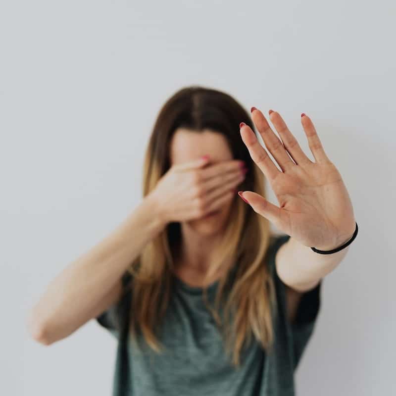 ¿Cuántos de tus “rasgos de personalidad” son en realidad roles defensivos?